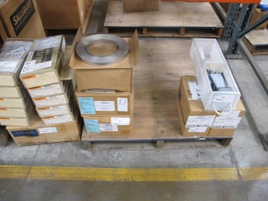 LOT TO INCLUDE: MISC. GLOVES, COVERALLS, RUPTURE DISC, BAND STRAPPING, ELECTRICAL COVERS. LOADING & HANDLING FEE $15-4171